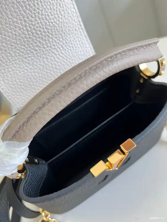 WIS MINI LOUIS VUITTON CAPUCINES 0529